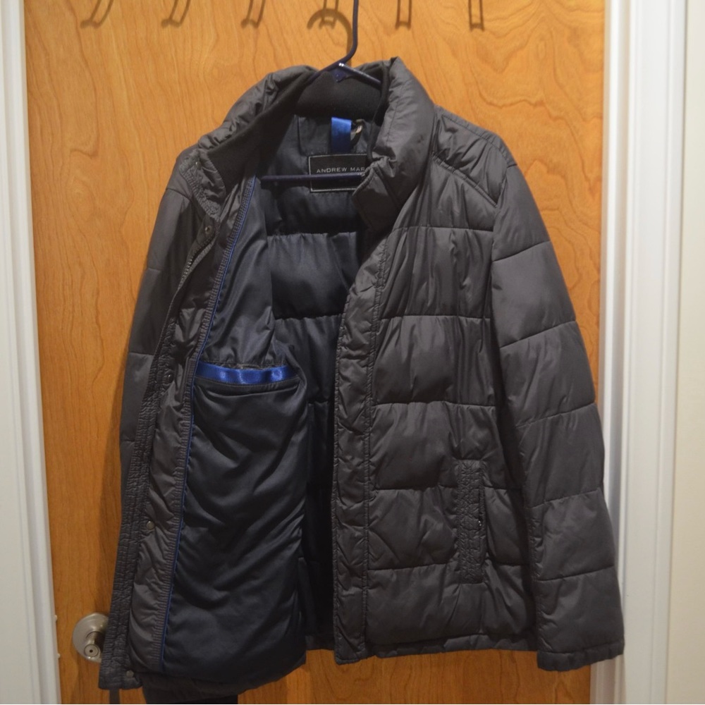 Andrew Marc puffy jacket Gray